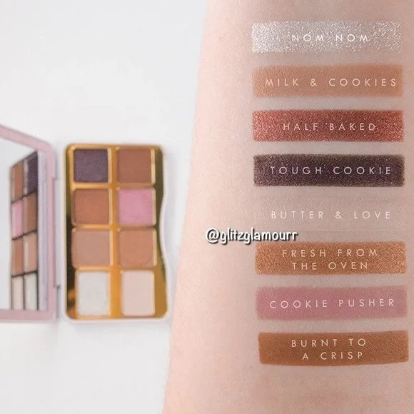 🍪Too Faced Sugar Cookie Eyeshadow Palette🍪 - Picture 2 of 5